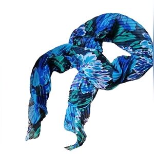 Sheer Pleated Scarf 62" x 18"